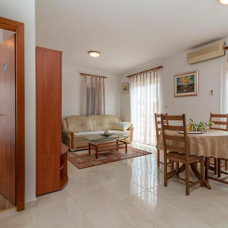 דירות טרוגיר Apartman Dildo מראה חיצוני תמונה